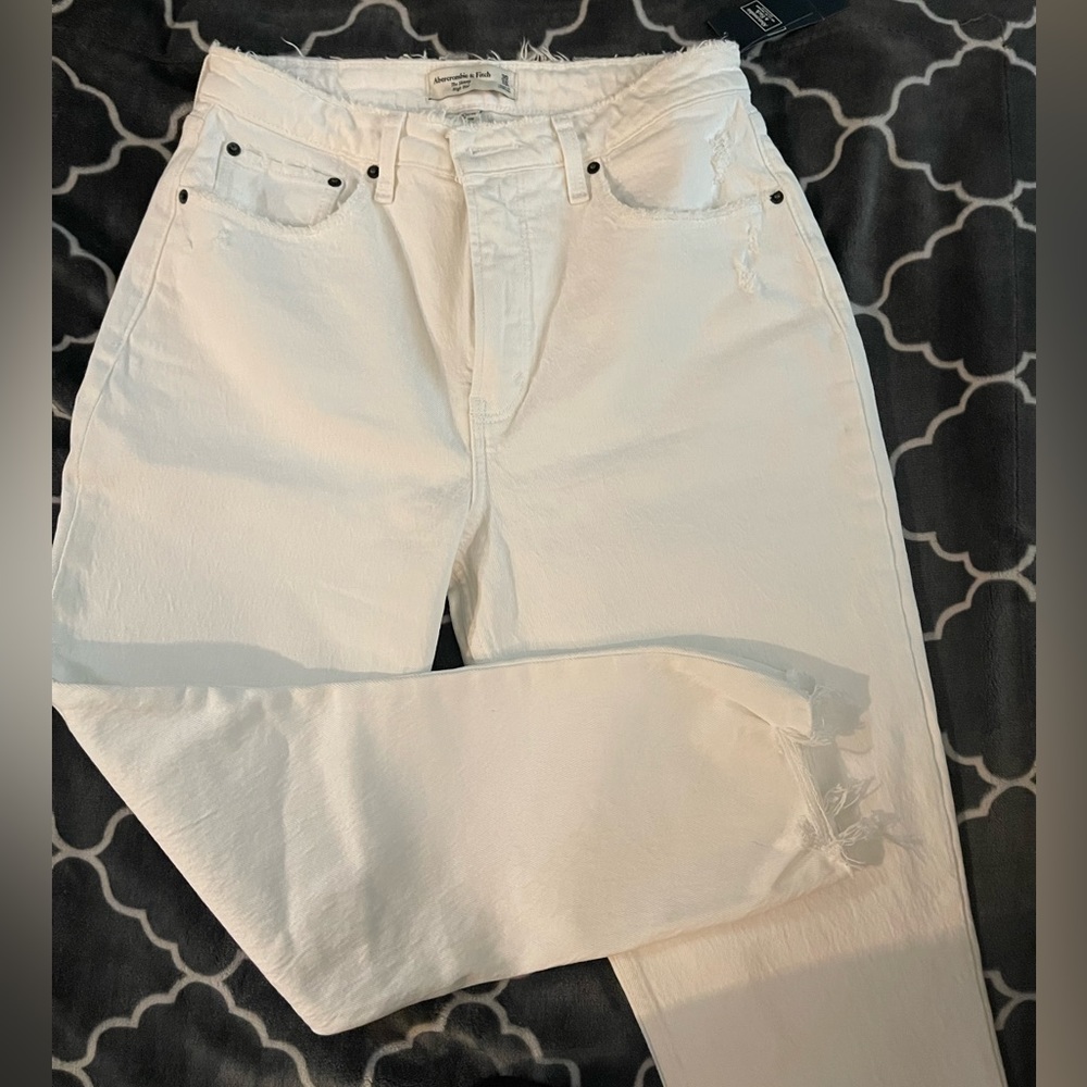 Curve Love Skinny High Rise size 30/10S Brand new! With tag.